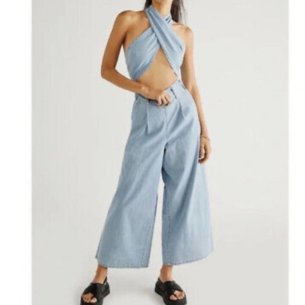 18)NWT Free People Sasha Convertible Wide Leg Jeans Size Medium Light Blue Denim